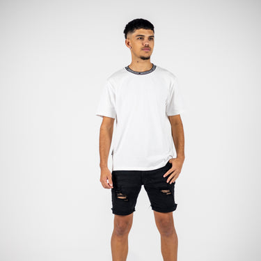 La Collana "White" T-Shirt